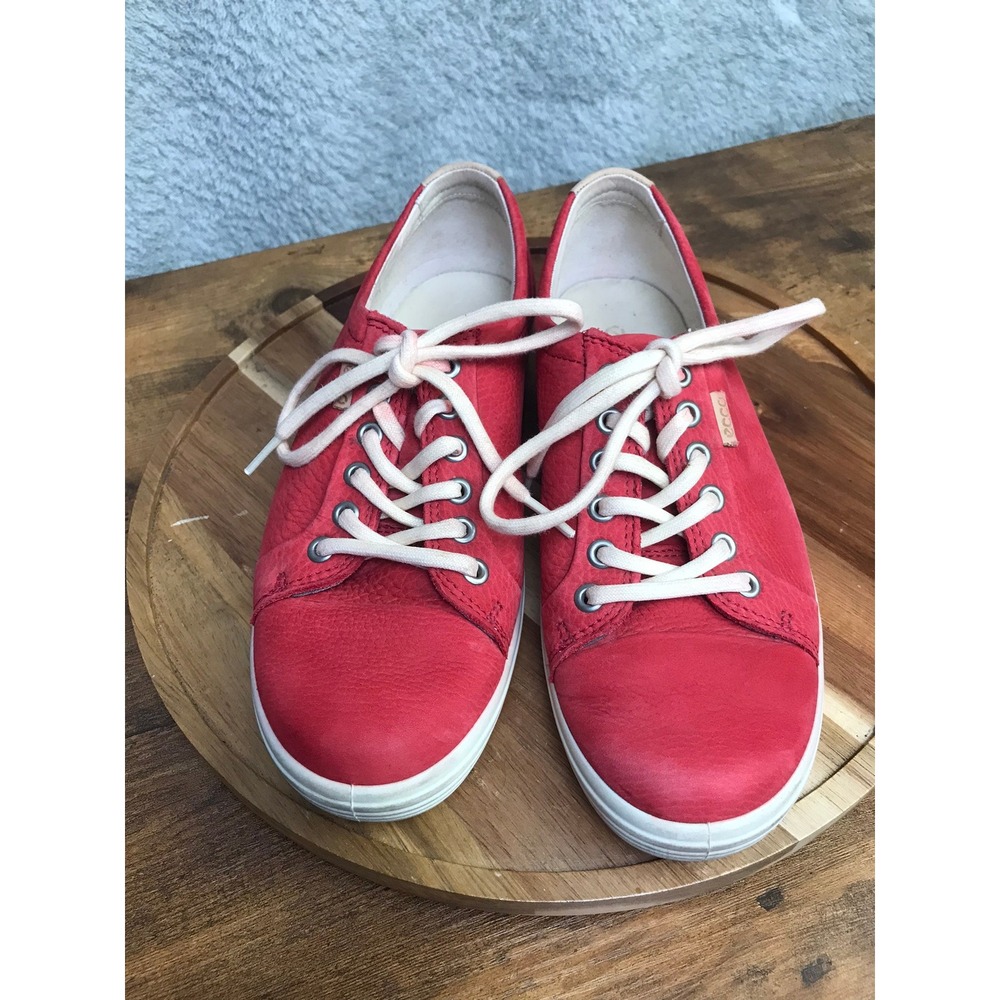 ECCO Soft 7 Sneaker Womens EU 39 US 8 Red Leather Low Top Lace Up Tennis Shoes